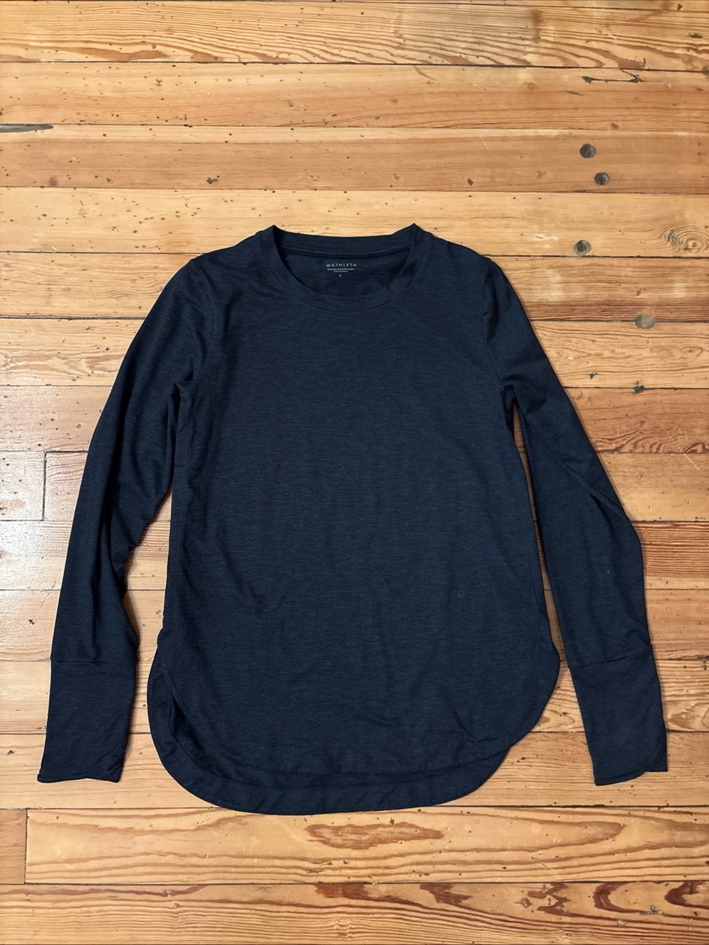 Athleta  Uptempo Top Curved Hem Crew Sweatshirt NAVY  Small